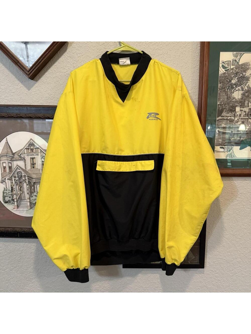 Vintage 80s/90s RARE Roadrunner Lightweight Windbreaker Sports Jacket Size XL